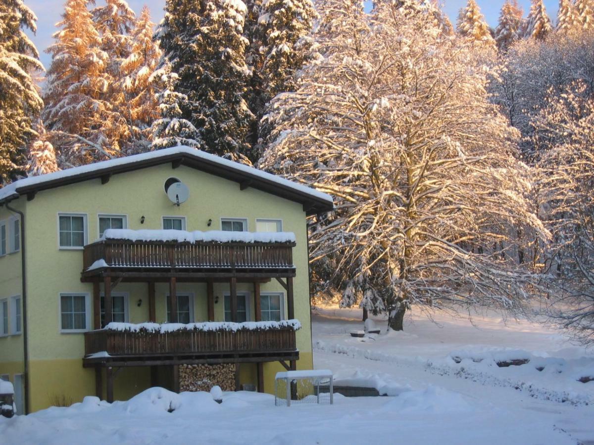 Feriendorf Waldfrieden Suhl Buitenkant foto