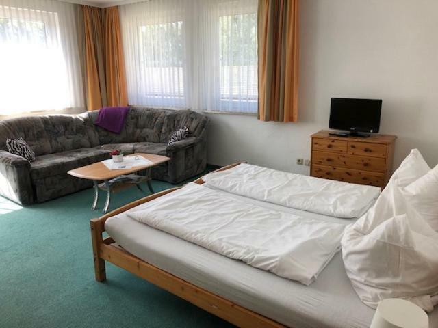 Feriendorf Waldfrieden Suhl Kamer foto
